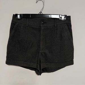 H&M Cuffed gray winter shorts